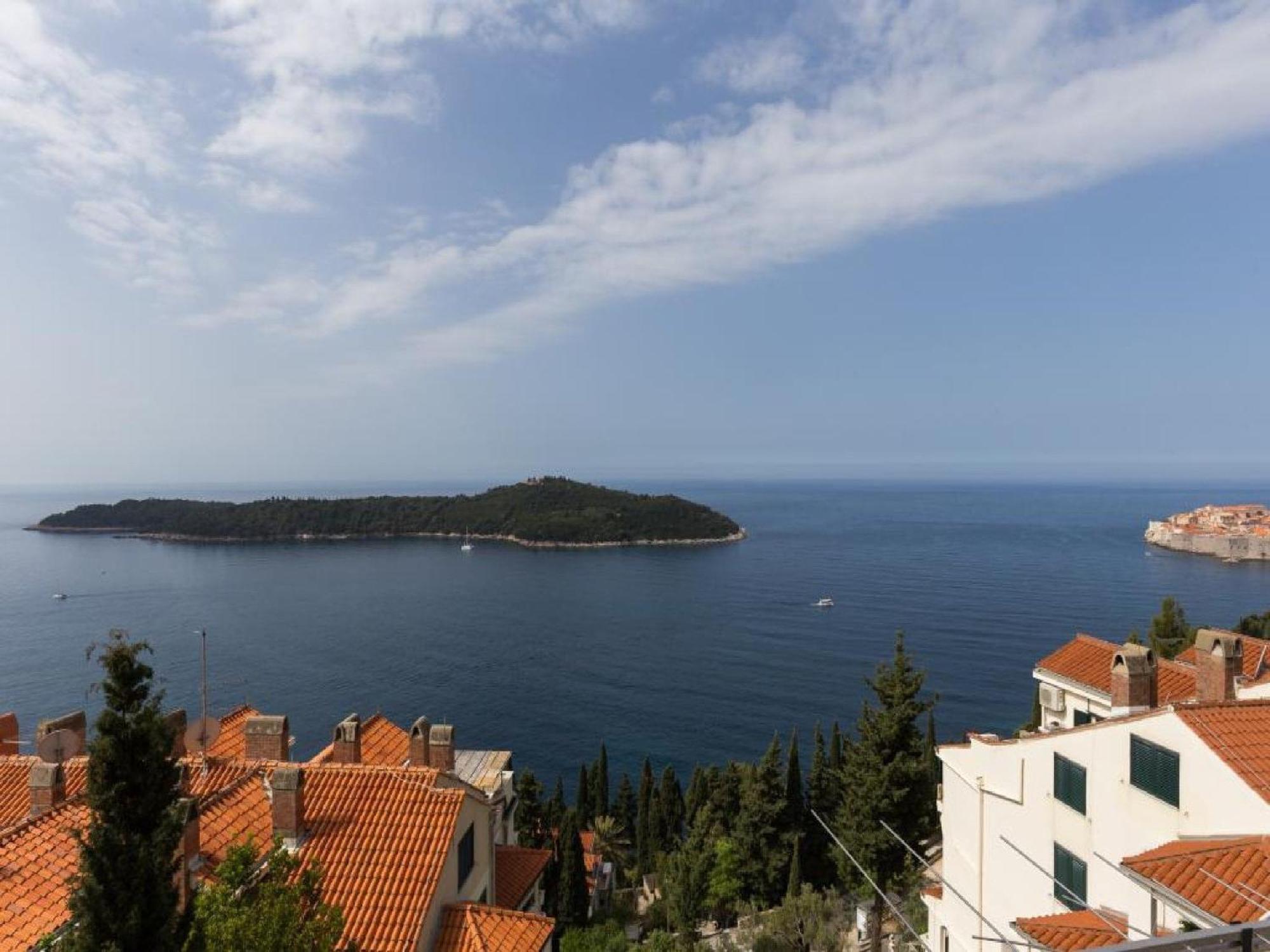 Precious View Apartment